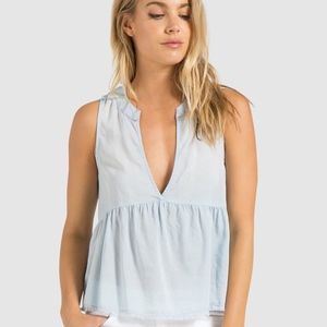 New! Cloth & Stone Peplum V-Neck Blouse Blue